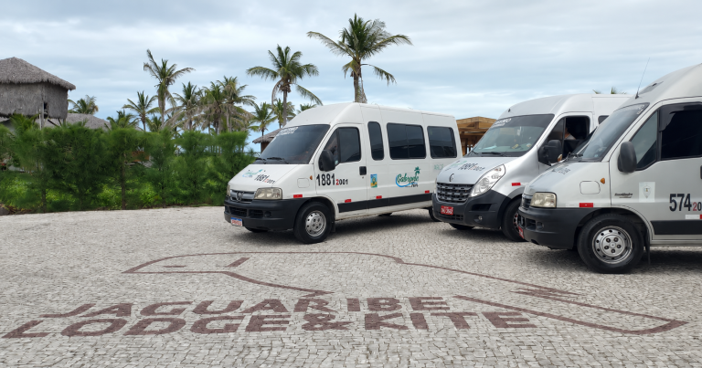 Van em Fortaleza para Transfer e Passeios
